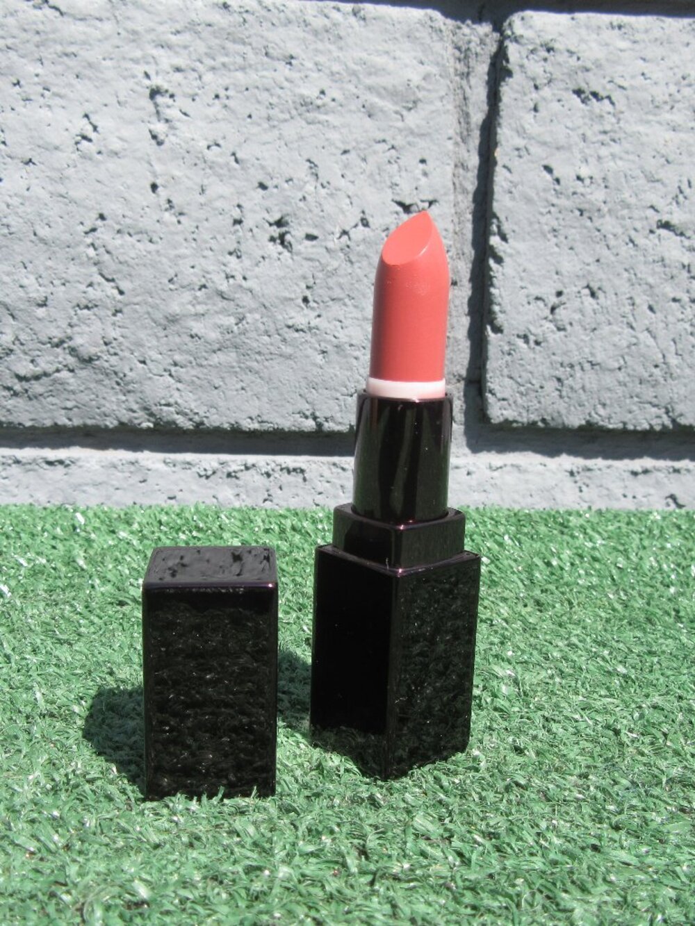 Brand New Laura Mercier Creme Coral Lip Color Creme Smooth Lipstick
